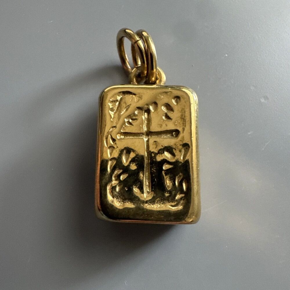 Solid Rectangular block Gold Tone Cross Pendant Stainless Steel 24 Inch Chain